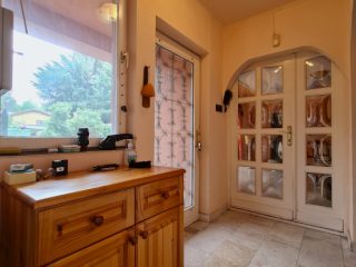 Eladó 137 m²-escsaládi ház XVIII. Kerület (Lónyaytelep) , Jegenye fasor: 115'000'000 Ft