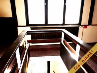 Eladó 144 m²-escsaládi ház XVIII. Kerület (Miklóstelep) , Ráday Gedeon utca: 114'000'000 Ft