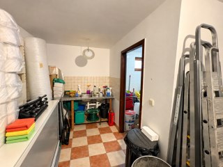 Eladó 390 m²-escsaládi ház XVIII. Kerület (Pestszentlőrinc) , Üllői út: 399'000'000 Ft