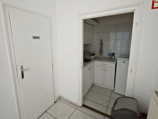 Eladó 450 m²-esüzlethelyiség utcai bejárattal XVIII. Kerület (Pestszentlőrinc) , Üllői út: 350'000'000 Ft