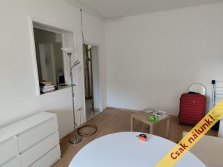 Eladó 28 m²-estársasházi lakás XVIII. Kerület (Rendessytelep) , Dolgozó utca: 33'000'000 Ft