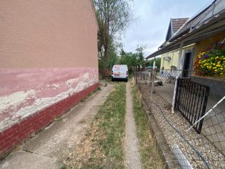 Eladó 72 m²-escsaládi ház XVIII. Kerület (Szemeretelep) , Szemeretelep: 78'000'000 Ft