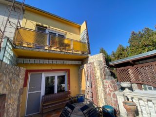 Eladó 90 m²-esikerház XVIII. Kerület (Szemeretelep) , Szemeretelep: 92'900'000 Ft