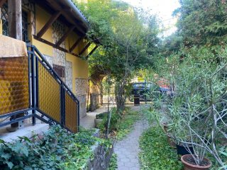 Eladó 90 m²-esikerház XVIII. Kerület (Szemeretelep) , Szemeretelep: 92'900'000 Ft