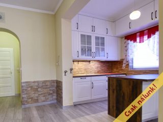 Eladó 145 m²-escsaládi ház XVIII. Kerület (Szemeretelep) , Szent József templom környéke: 132'900'000 Ft