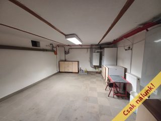 Eladó 145 m²-escsaládi ház XVIII. Kerület (Szemeretelep) , Szent József templom környéke: 132'900'000 Ft