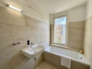 Eladó 53 m²-estársasházi lakás XVIII. Kerület (Szent Imre-kertváros) , Felújított: 67'900'000 Ft