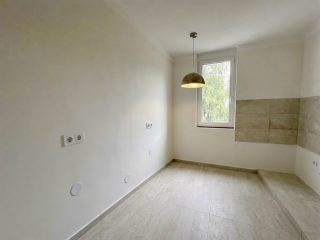 Eladó 53 m²-estársasházi lakás XVIII. Kerület (Szent Imre-kertváros) , Felújított: 67'900'000 Ft