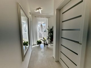 Eladó 130 m²-escsaládi ház XVIII. Kerület (Szent Imre-kertváros-Kétújfalu utcai lakótelep) , Halmierdő szomszédságában: 225'000'000 Ft
