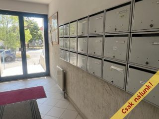 Eladó 30 m²-estársasházi lakás XVIII. Kerület (Szent Imre-kertváros) , Királyhágó utca: 49'900'000 Ft