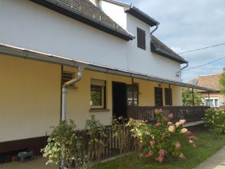Eladó 149 m²-escsaládi ház XVIII. Kerület (Szent Imre-kertváros) , Szent Imre-kertváros: 149'000'000 Ft