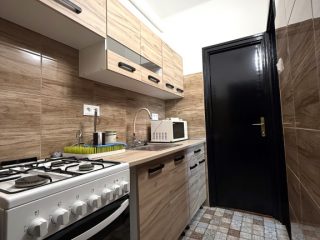 Kiadó 50 m²-estársasházi lakás XVIII. Kerület (Szent Lőrinc-telep (KISZ-lakótelep)) , Baross utca: 200'000 Ft