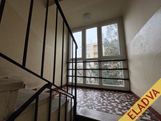 Eladó 53 m²-estársasházi lakás XVIII. Kerület (Szent Lőrinc-telep (KISZ-lakótelep)) , Hosszúház utca: 61'900'000 Ft