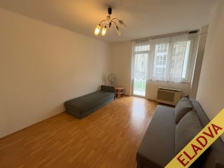 Eladó 53 m²-estársasházi lakás XVIII. Kerület (Szent Lőrinc-telep (KISZ-lakótelep)) , Hosszúház utca: 61'900'000 Ft