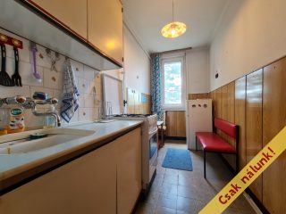 Eladó 47 m²-estársasházi lakás XVIII. Kerület (Szent Lőrinc-telep (KISZ-lakótelep)) , Vándor Sándor utca: 51'900'000 Ft