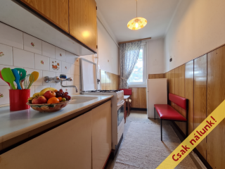 Eladó 47 m²-estársasházi lakás XVIII. Kerület (Szent Lőrinc-telep (KISZ-lakótelep)) , Vándor Sándor utca: 51'900'000 Ft