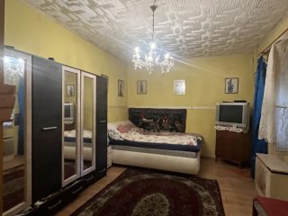 Eladó 110 m²-escsaládi ház XVIII. Kerület (Újpéteritelep) , Újpéteri telep: 88'000'000 Ft