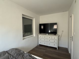 Eladó 240 m²-esikerház XVIII. Kerület (Újpéteritelep) , Újpéteri telepen: 269'000'000 Ft