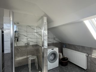 Eladó 240 m²-esikerház XVIII. Kerület (Újpéteritelep) , Újpéteri telepen: 269'000'000 Ft