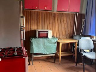 Kiadó 270 m²-escsaládi ház XVIII. Kerület (Újpéteritelep) , Vezér utca: 800'000 Ft