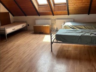 Kiadó 270 m²-escsaládi ház XVIII. Kerület (Újpéteritelep) , Vezér utca: 800'000 Ft