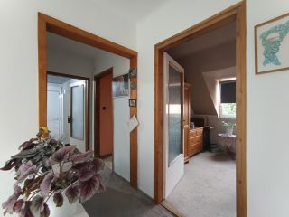 Eladó 155 m²-escsaládi ház XX. Kerület (Erzsébetfalva) , Csendes mellékutcában: 128'500'000 Ft