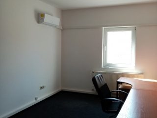 Eladó 628 m²-esegyéb üzlethelyiség XX. Kerület (Erzsébetfalva) , Határ út: 650'000 EUR