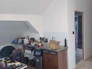 Eladó 130 m²-escsaládi ház XX. Kerület (Erzsébetfalva) , Határ út közeli utca: 93'000'000 Ft