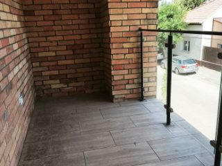 Eladó 84 m²-estársasházi lakás XX. Kerület (Erzsébetfalva) , Hunyor utca: 90'000'000 Ft