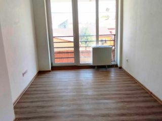 Eladó 64 m²-estársasházi lakás XX. Kerület (Erzsébetfalva) , Hunyor utca: 71'000'000 Ft