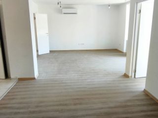 Eladó 66 m²-estársasházi lakás XX. Kerület (Erzsébetfalva) , Hunyor utca: 73'500'000 Ft