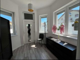 Eladó 54 m²-escsaládi ház XX. Kerület (Erzsébetfalva) , Mártírok utca közeli utca: 90'000'000 Ft