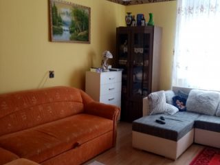 Eladó 160 m²-escsaládi ház XX. Kerület (Erzsébetfalva) , Mártírok útja közeli utca: 150'000'000 Ft