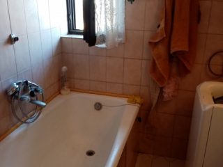 Eladó 160 m²-escsaládi ház XX. Kerület (Erzsébetfalva) , Mártírok útja közeli utca: 150'000'000 Ft