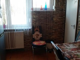 Eladó 160 m²-escsaládi ház XX. Kerület (Erzsébetfalva) , Mártírok útja közeli utca: 150'000'000 Ft