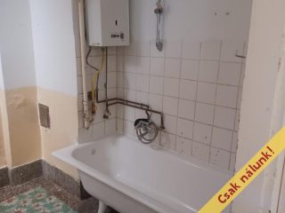 Eladó 77 m²-estársasházi lakás XX. Kerület (Erzsébetfalva) , Piac közeli utca: 62'900'000 Ft