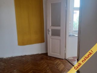 Eladó 77 m²-estársasházi lakás XX. Kerület (Erzsébetfalva) , Piac közeli utca: 62'900'000 Ft