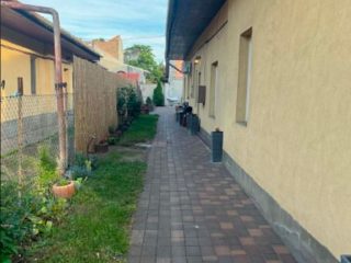 Eladó 79 m²-escsaládi ház XX. Kerület (Erzsébetfalva) , Rákóczi utca közeli utca: 84'000'000 Ft
