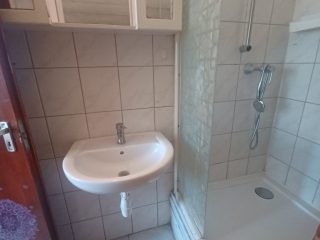 Eladó 78 m²-estársasházi lakás XX. Kerület (Erzsébetfalva) , Szt. Erzsébet  tér utca: 60'000'000 Ft