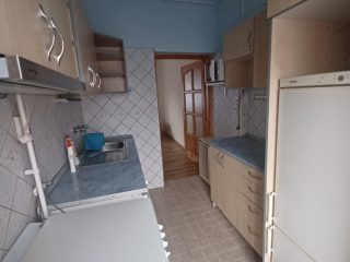 Eladó 28 m²-esházrész XX. Kerület (Erzsébetfalva) , Tátra téi piacnál utca: 26'000'000 Ft