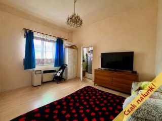 Eladó 48 m²-estársasházi lakás XX. Kerület (Erzsébetfalva) , Tátra tér közeli utca: 46'800'000 Ft