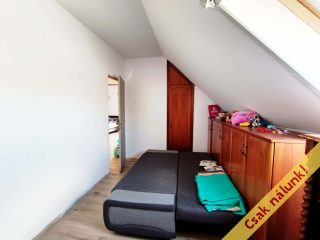 Eladó 300 m²-escsaládi ház XX. Kerület (Gubacsipuszta) , Rendezett, csendes, kertvárosi környék: 220'000'000 Ft
