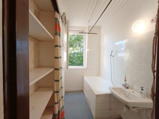 Eladó 50 m²-estársasházi lakás XX. Kerület (Gubacsipuszta) , Vécsey és Eperjes lakótelep: 54'000'000 Ft