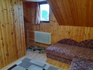 Eladó 130 m²-escsaládi ház XX. Kerület (Kossuthfalva) , Kölcsey utca: 122'000'000 Ft