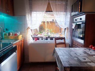 Eladó 130 m²-escsaládi ház XX. Kerület (Kossuthfalva) , Kölcsey utca: 122'000'000 Ft