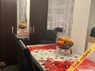 Eladó 59 m²-esházrész XX. Kerület (Kossuthfalva) , Kölcsey utca: 60'000'000 Ft