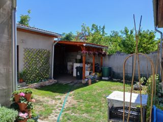 Eladó 147 m²-escsaládi ház XX. Kerület (Kossuthfalva) , Lázár u. közelében: 133'000'000 Ft