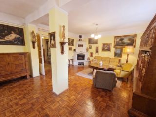 Eladó 195 m²-essorház XX. Kerület (Kossuthfalva) , Mártzírok útja közelében lévő utca: 140'000'000 Ft