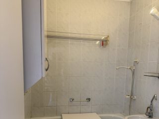 Eladó 28 m²-estársasházi lakás XX. Kerület (Központ) , Központ közeli utca: 37'000'000 Ft