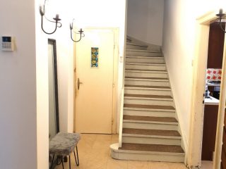 Eladó 272 m²-escsaládi ház XX. Kerület (Központ) , Központi utca: 195'000'000 Ft